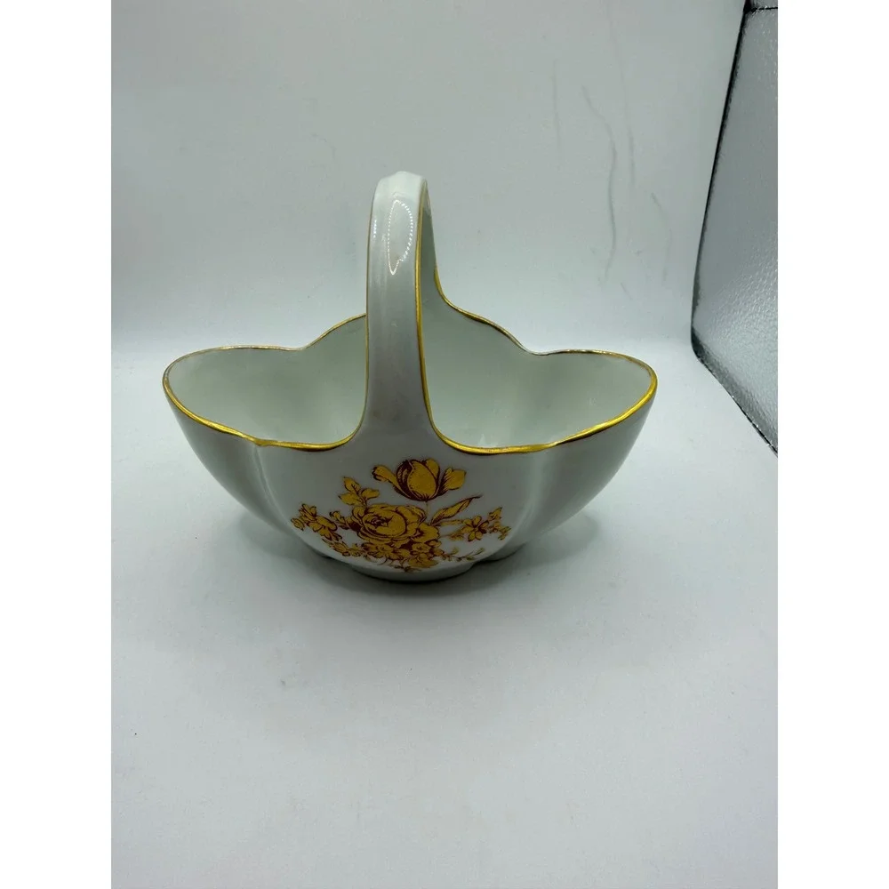 Vintage Limoges France Porcelain‎ Basket Yellow Rose Gold Gilt Trim Scalloped